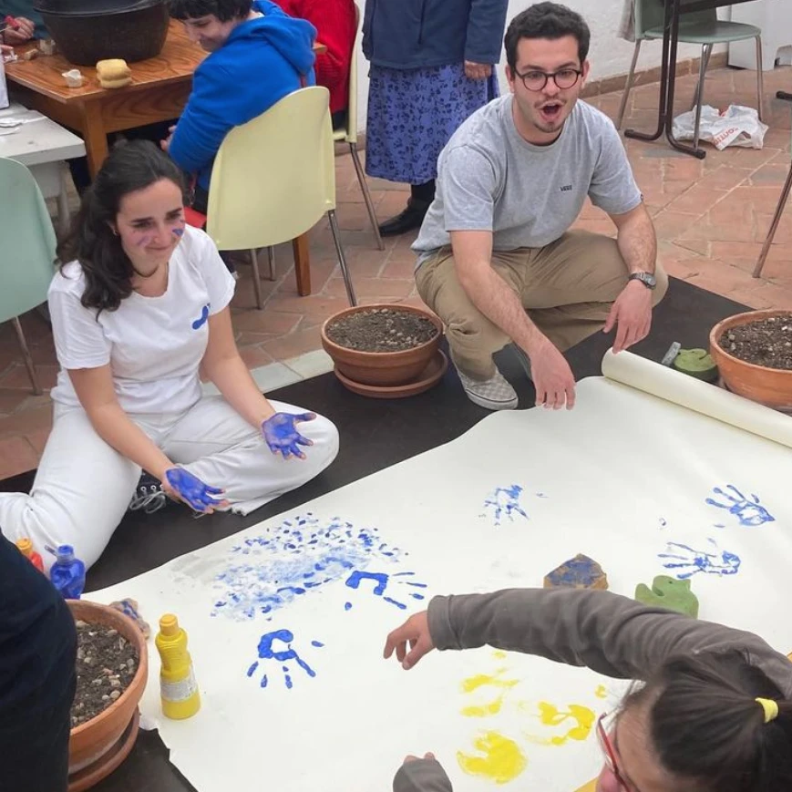 Jovens no ATLAS, o projeto de voluntariado mensal da Associação MAPA